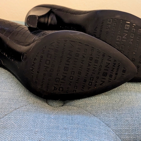 Gianni Bini Heels - Picture 4 of 5